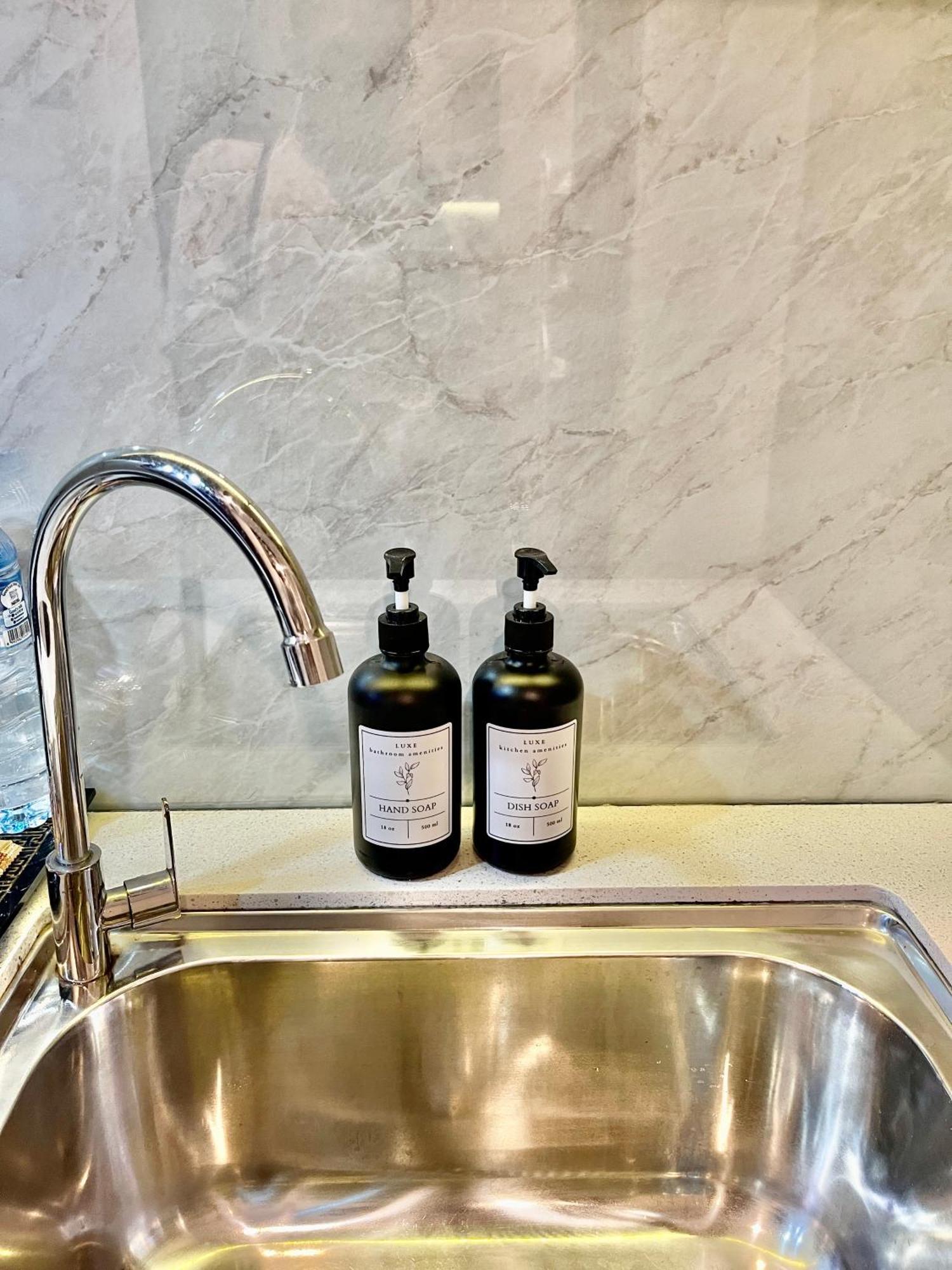 Verdela Pollux Meisterstadt Batam Apartement Exteriör bild